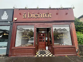 11 Eaglesham Road, Glasgow, Retail To Let - 11 Eaglesham Road