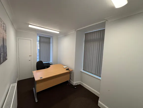 70 Back Sneddon Street, Paisley, Offices / Retail To Let - 70 Back Sneddon Street