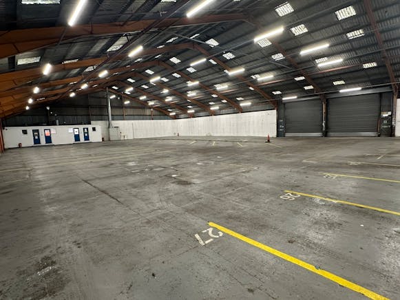 Unit 2 & 2b Appletree Industrial Estate, Appletree Road, Chipping Warden, Industrial To Let - IMG_4483.JPEG