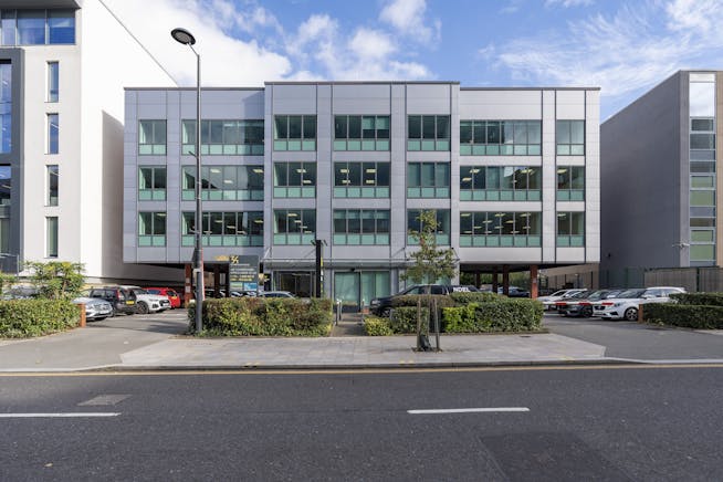 34 Clarendon Road, Watford, Offices To Let - IW221024GKA005.jpg