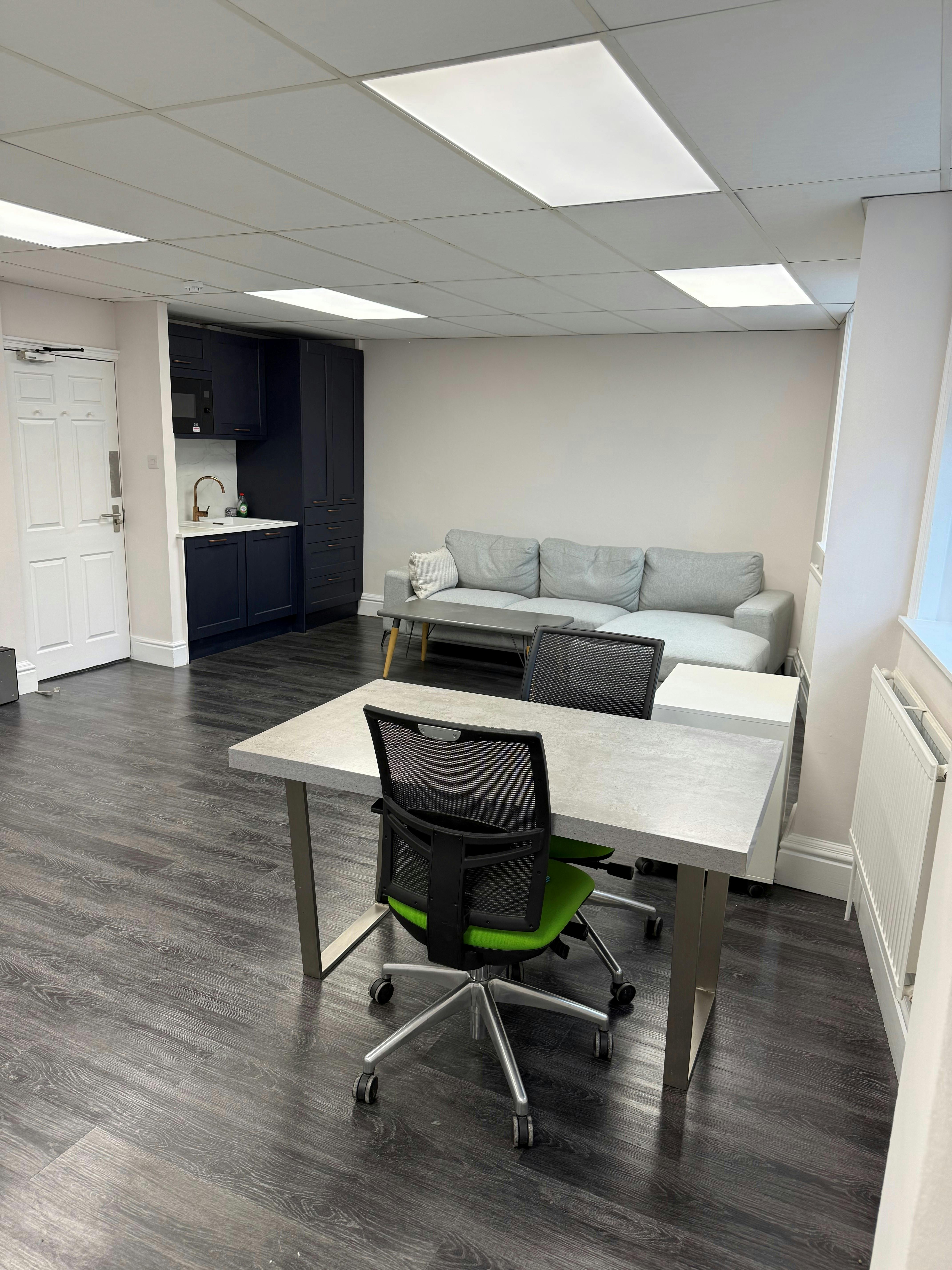 2 Thorp House, Macclesfield, Offices To Let - suite 2 1 thorp house 2.jpg