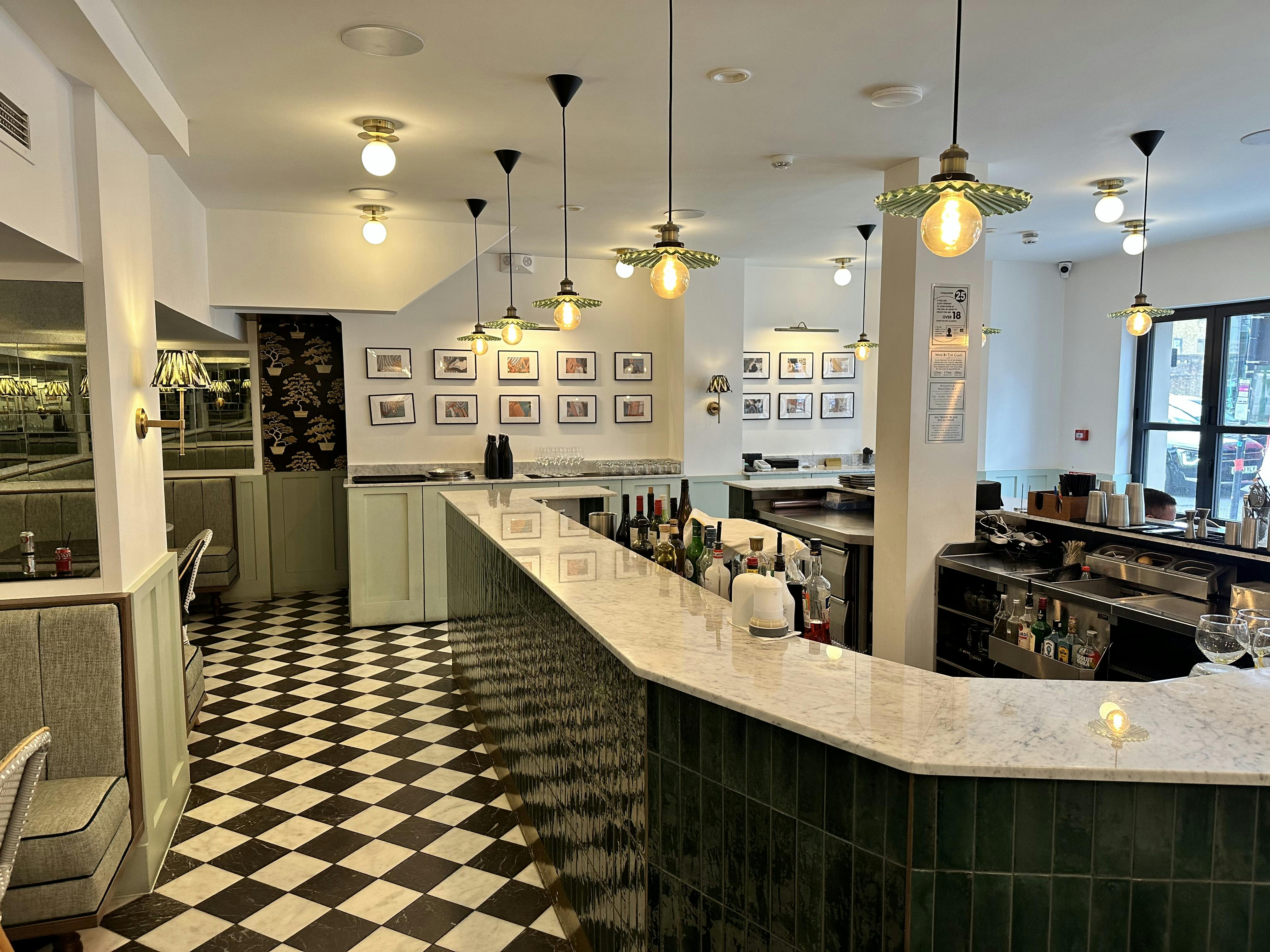 105 Parkway, London, Restaurant / Retail To Let - 259302EC8C494444A5D3F0C88A18B2AB.jpeg