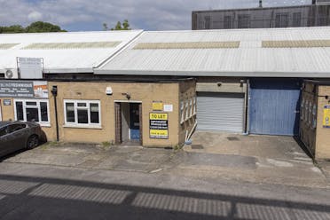Unit 3 Kildare Close, Middlesex, Industrial / Warehouse To Let - 1 3x2.jpg - More details and enquiries about this property