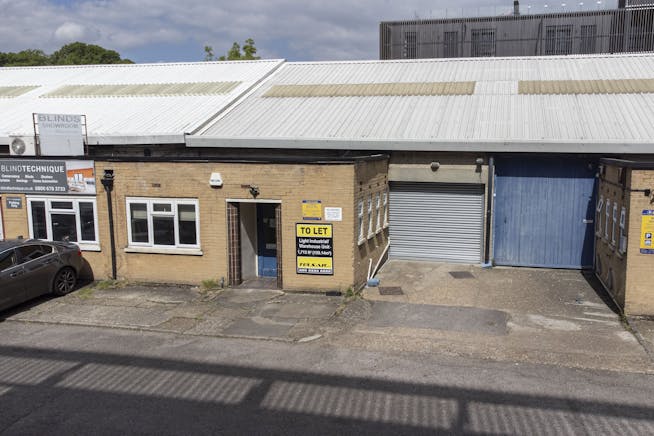 Unit 3 Kildare Close, Middlesex, Industrial / Warehouse To Let - 1 3x2.jpg