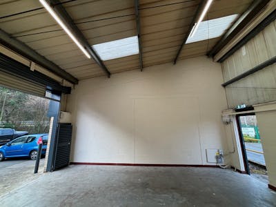 Unit 11, Pontymister Industrial Estate, Risca, Industrial To Let - 11Pontymister new intjpg3.jpg