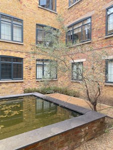 Chevron Apartments, 294-304 St. James's Road, London, Development For Sale - Existing courtyard