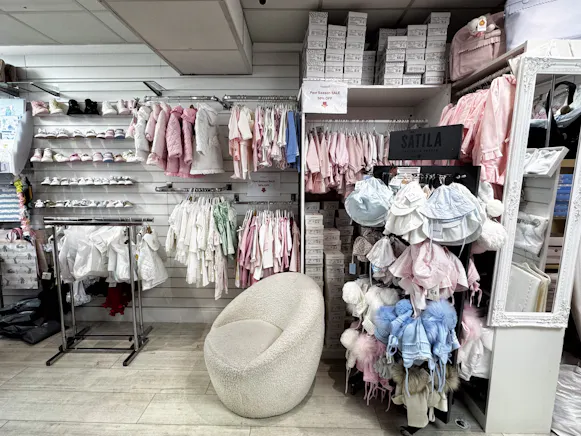 Bubbles Childrenswear, 136 Merry Street, Motherwell For Sale - IMG_7271.jpg
