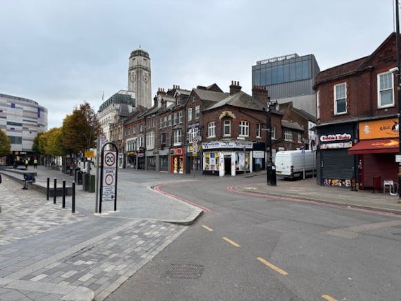 33-39 Manchester Street, Luton, Investment For Sale - External2.jpg