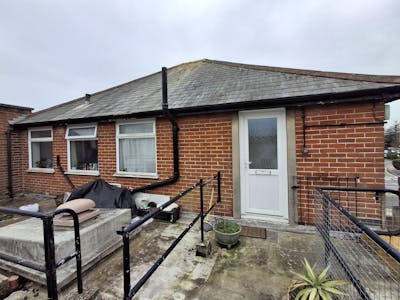 219 Gudge Heath Lane, Fareham, Investment / Residential / Retail For Sale - 20260306_105537.jpg