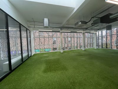 11 Bull Lane, High Wycombe, Office To Let - WhatsApp Image 20250626 at 131859_21cd5112.jpg