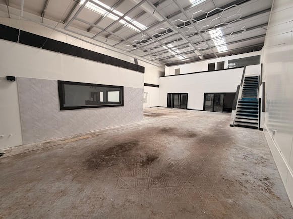 Unit 15b, Roscommon Way, Canvey Island, Industrial To Let - WhatsApp Image 2026-03-18 at 11.46.12 AM.jpeg