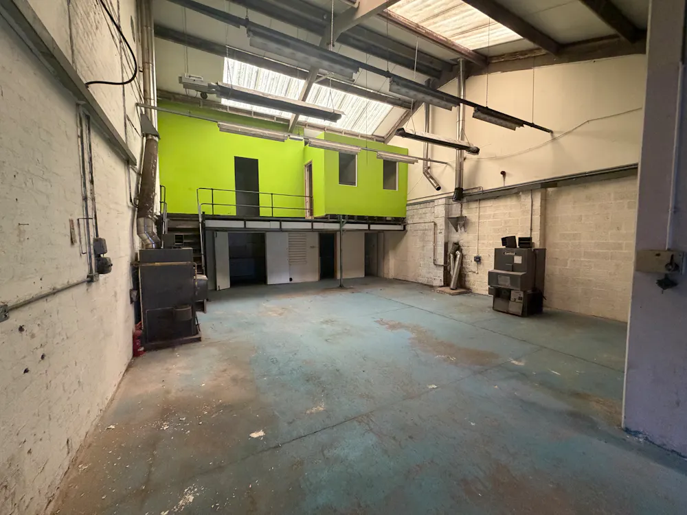 Unit 4, Solihull, Industrial / Warehouse To Let - Photo 25-06-2026, 09 09 26.jpg