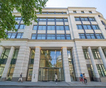 2 Gresham Street, London, Office Lease Assignment - DSC3701.jpg