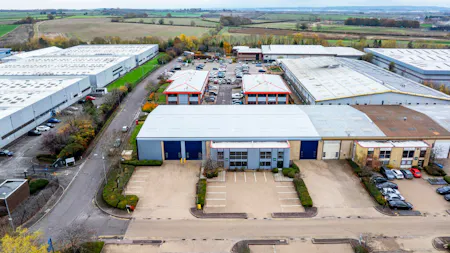 22 Plover Close, Newport Pagnell, Industrial / Warehouse To Let - Image 9