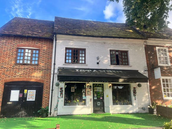 31 High Street, Aylesbury, Retail For Sale - IMG20250819WA0002.jpg