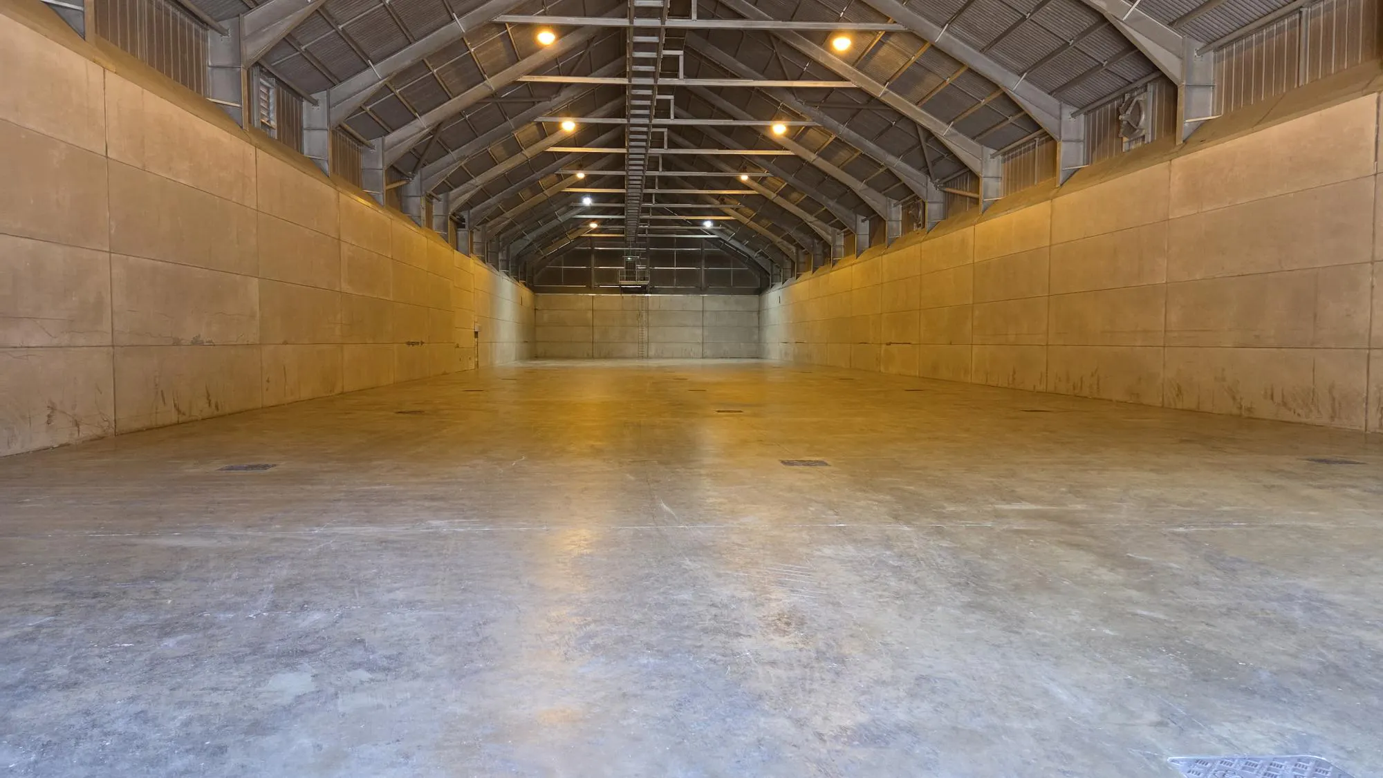 Sporle, The Grain Store