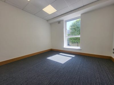 Suite 4 Adelphi House, Dun Laoghaire, Office To Let - 8.jpg