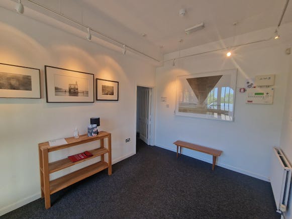 The Old Coach House, Basingstoke, Office To Let - 20250429_111439.jpg