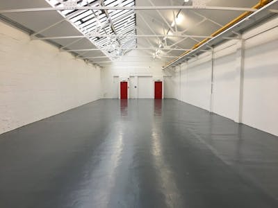 5H Main Drive, Wembley, Industrial To Let - 5H Main Drive  picture No. 3