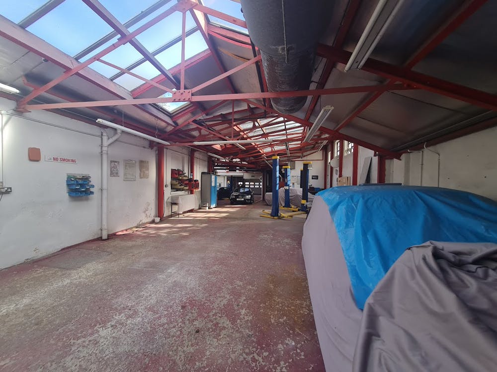 194-198 Sheen Lane, London, Industrial/Logistics To Let - 20251021_132940.jpg