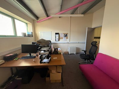 Unit 7 Downley Point, Havant, Industrial / Warehouse To Let - WhatsApp Image 2026-01-26 at 17.21.33.jpeg