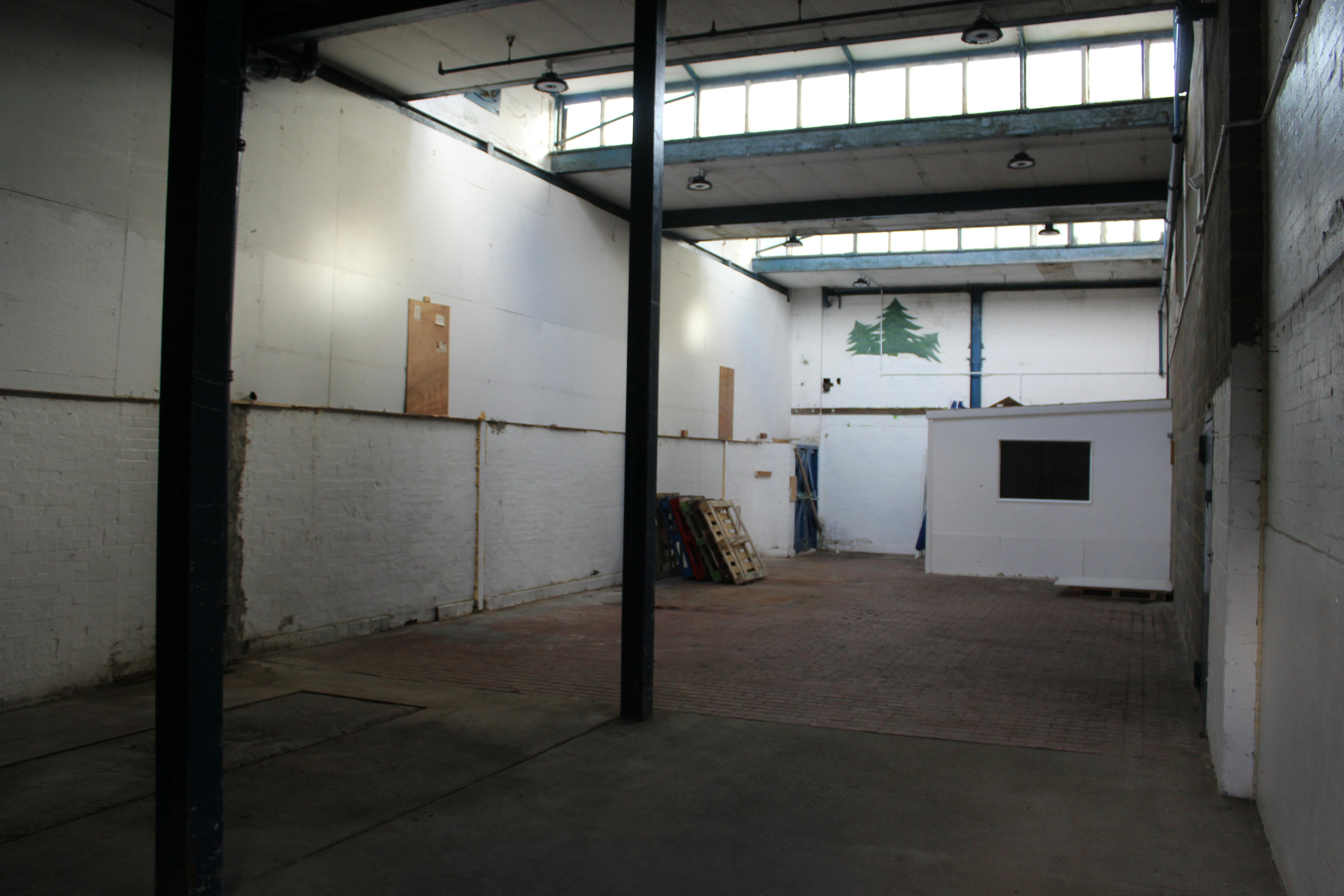 11 Oakwood Estate, Harlow, Industrial To Let - IMG_0552.JPG