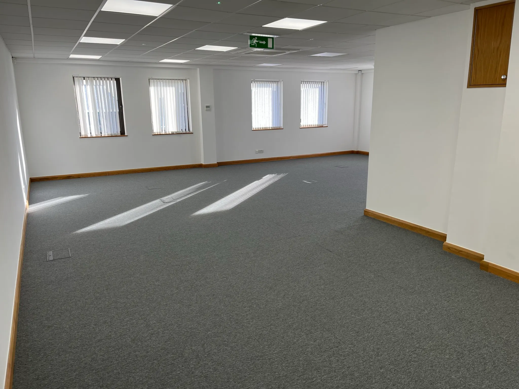 Ground Floor Offices, Unit 7 Bell Business Park, Aylesbury, Offices To Let - IMG_0089.JPEG
