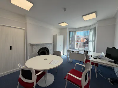 15-17 Salop Road, Oswestry, Office To Let - I5.jpeg