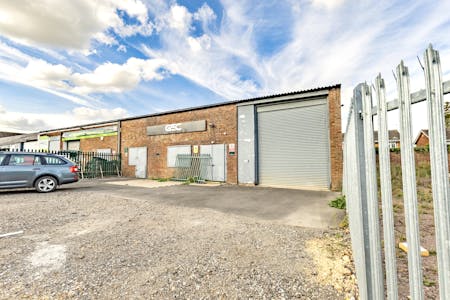 The Old Bakery, Lower Gower Road, Royston, Industrial/Logistics / Investment For Sale - IMG_4677HDR.jpg