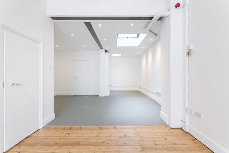 70 Paul Street, London, Office To Let - 70PaulStreetEC2A4NAShoreditchOldStreetOfficeStudioHQInternal25DominionLondon.jpg