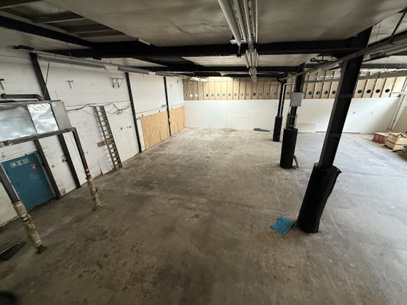 861 Ecclesall Road, Sheffield, Industrial / Offices / Retail To Let - IMG_6845.JPG