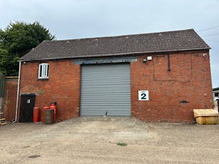 Unit 2, Matts Lodge Farm, Grooms Lane, Northampton, Offices / Industrial To Let - Unit 2 Front.jpg