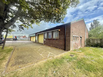 Former ATS Euromaster, Cheney Manor Industrial Estate, Swindon, Industrial / Warehouse To Let - replace.jpg