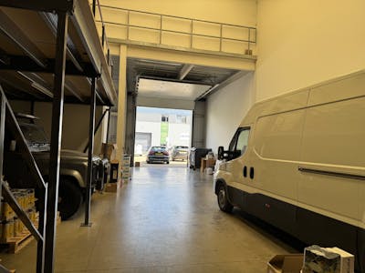 Unit 10 Chancerygate Business Centre, Hemel Hempstead, Warehouse For Sale - IMG_4479.jpg