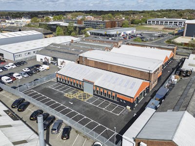 Lumiere, 5 Elstree Way, Borehamwood, E (Commercial / Business / Service) / Office To Let - IW160425STI041.jpg