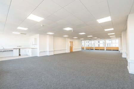 Hyperion House, 100-101 Queens Road, Brighton, Office To Let - DSC08556.jpg