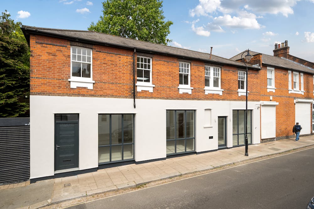 104 Belsize Lane - 1467018-3-6a0ed4e6e126d-ARW.jpg