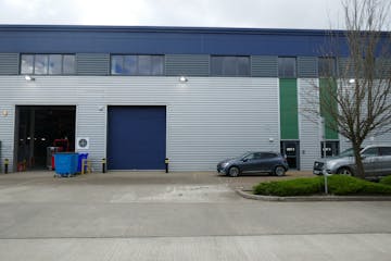 2 Harlow Mill Business Centre, Riverway, Harlow, Industrial To Let - P1020430.JPG