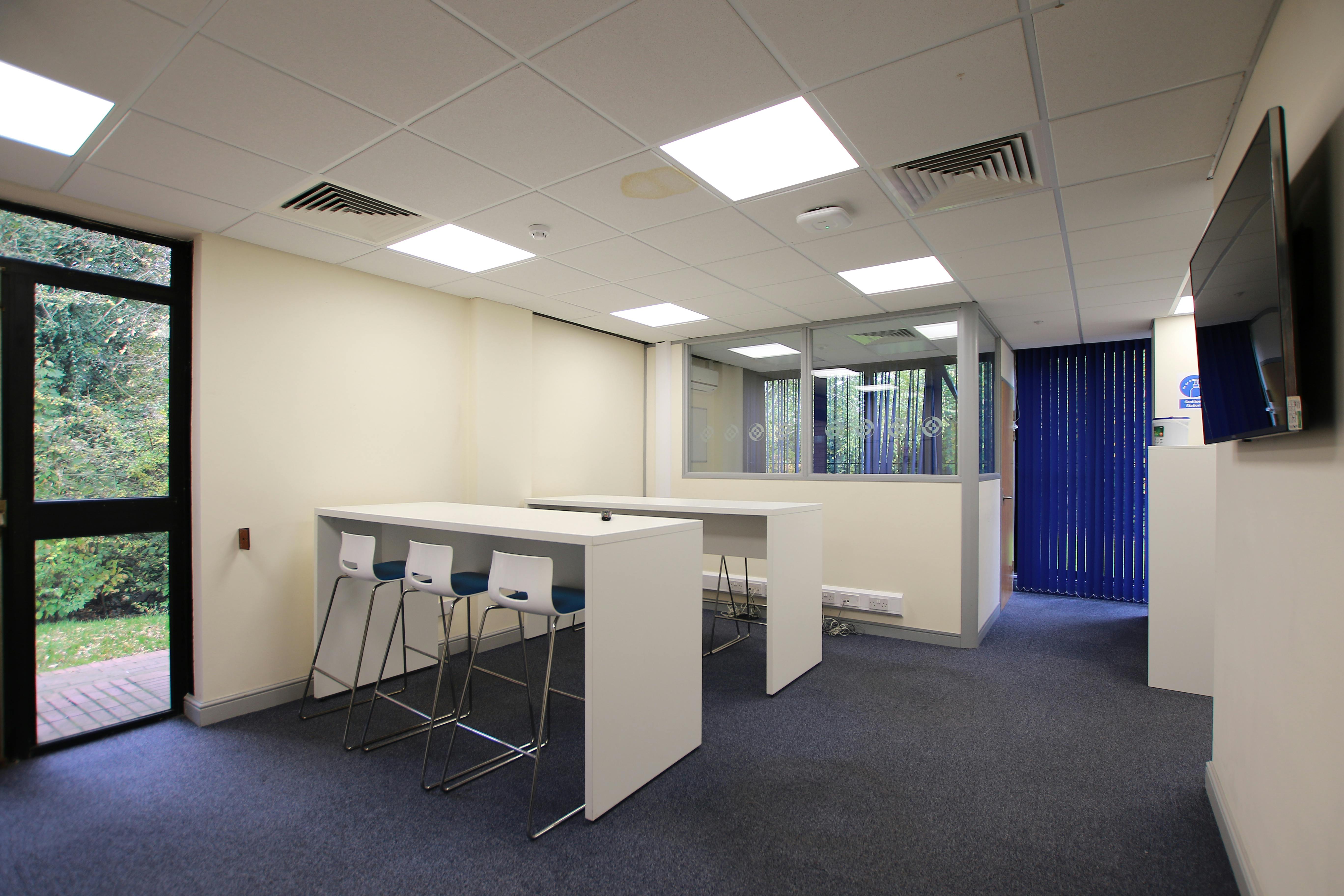 Armitage House, Wakefield, Offices To Let - H7D_3109.JPG