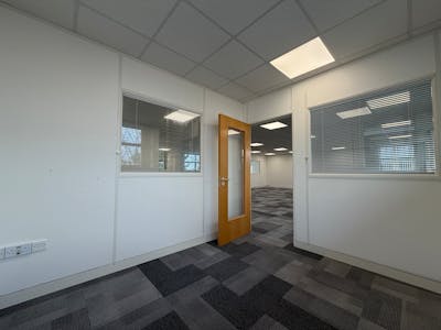 Sycamore House, Shrewsbury, Office To Let - IMG_7985.jpeg