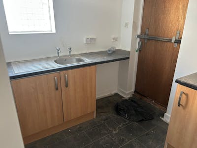 Rear of 52-54 Oxford Street, Kidderminster, Mixed Use / Retail / Trade Counter / Warehouse To Let - P7.jpg