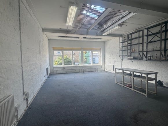 162 Holloway Road, London, Investment / Investment / Offices / Retail For Sale - 6.jpg