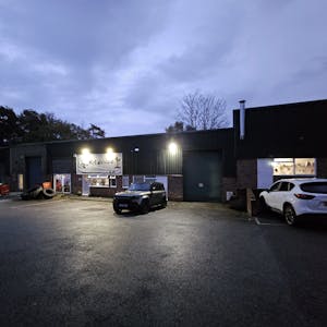 Unit 3, Lexden Lodge Industrial Estate, Crowborough Hill, Crowborough, Industrial To Let - 20251031_165659_resized.jpg