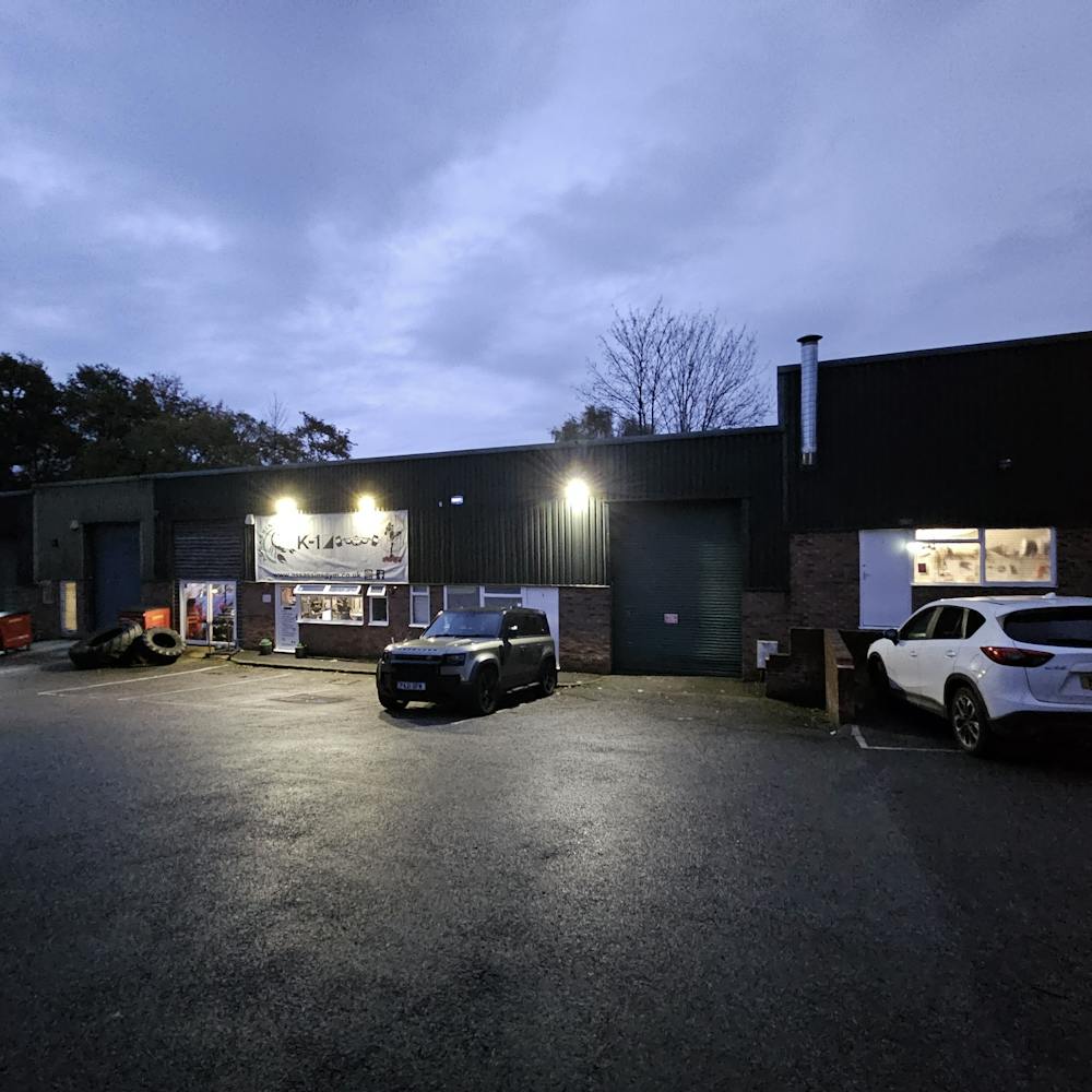 Unit 3, Lexden Lodge Industrial Estate, Crowborough Hill - 20251031_165659_resized.jpg