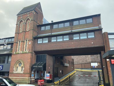 Suite 2A, Tower House, Aylesbury, Office To Let - External.jpg