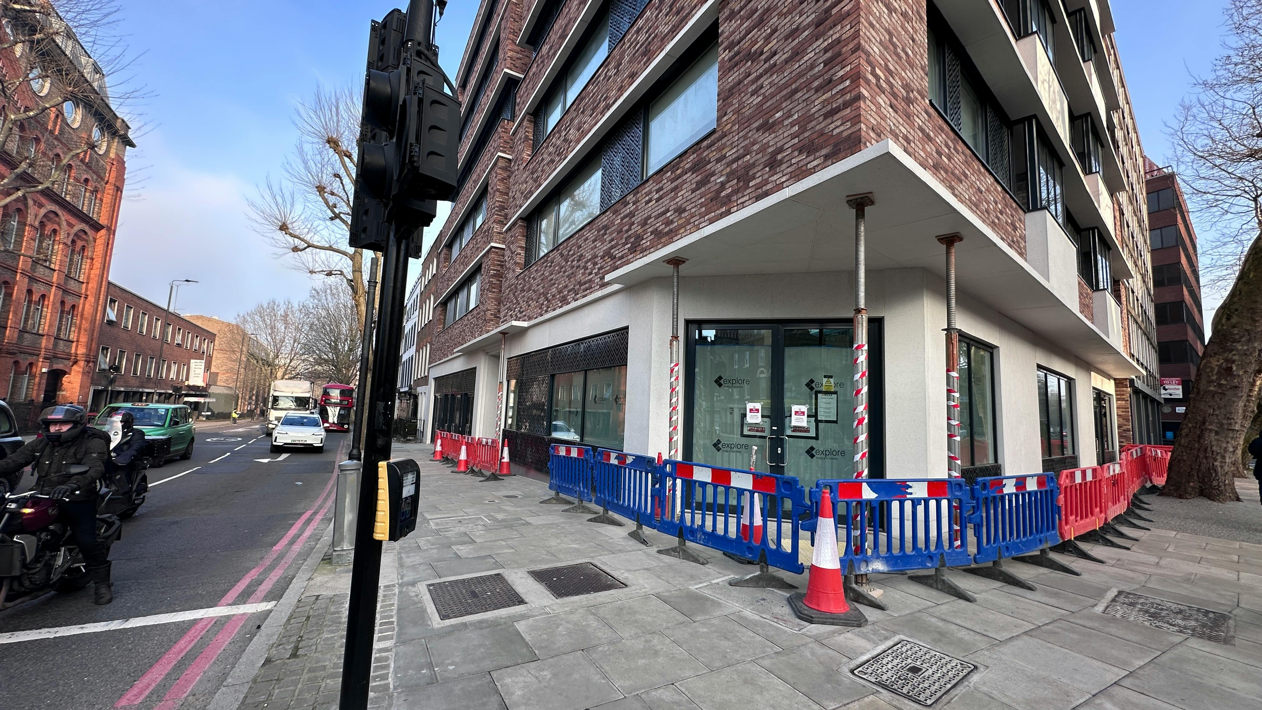 Acorn House, 314-320 Gray's Inn Road, London, Retail To Let - Acorn House, 314 - 320 Gray's Inn Road, London WC1X 8DP - external 2.JPEG