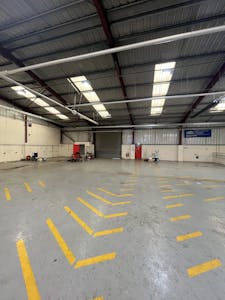 Unit 28, Buxton, Industrial/Logistics To Let - IMG_7471.jpg