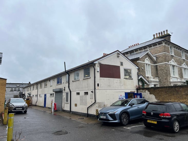 1 Park Road, Hampton, Industrial / Retail Lease Assignment - 1.jpg