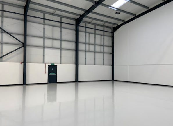 Unit 11 Quadrant Court, Dartford, Industrial To Let - Dartford - Quadrant Court 11 warehouse.jpg