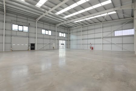 Vauxhall Trading Estate | Units 5a - 5h, Reddish, Industrial / Warehouse To Let - DSC_4030.JPG